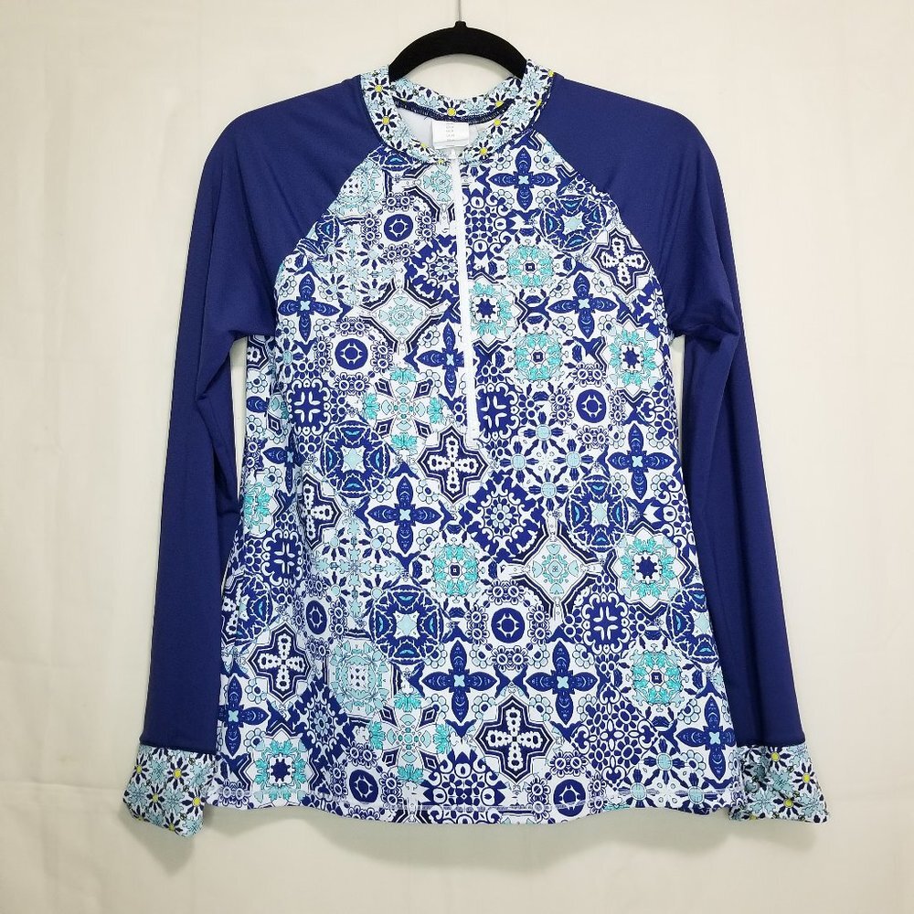 24th and Ocean womens rash guard top blue tile  size M 1/4 zip long sleeve swim